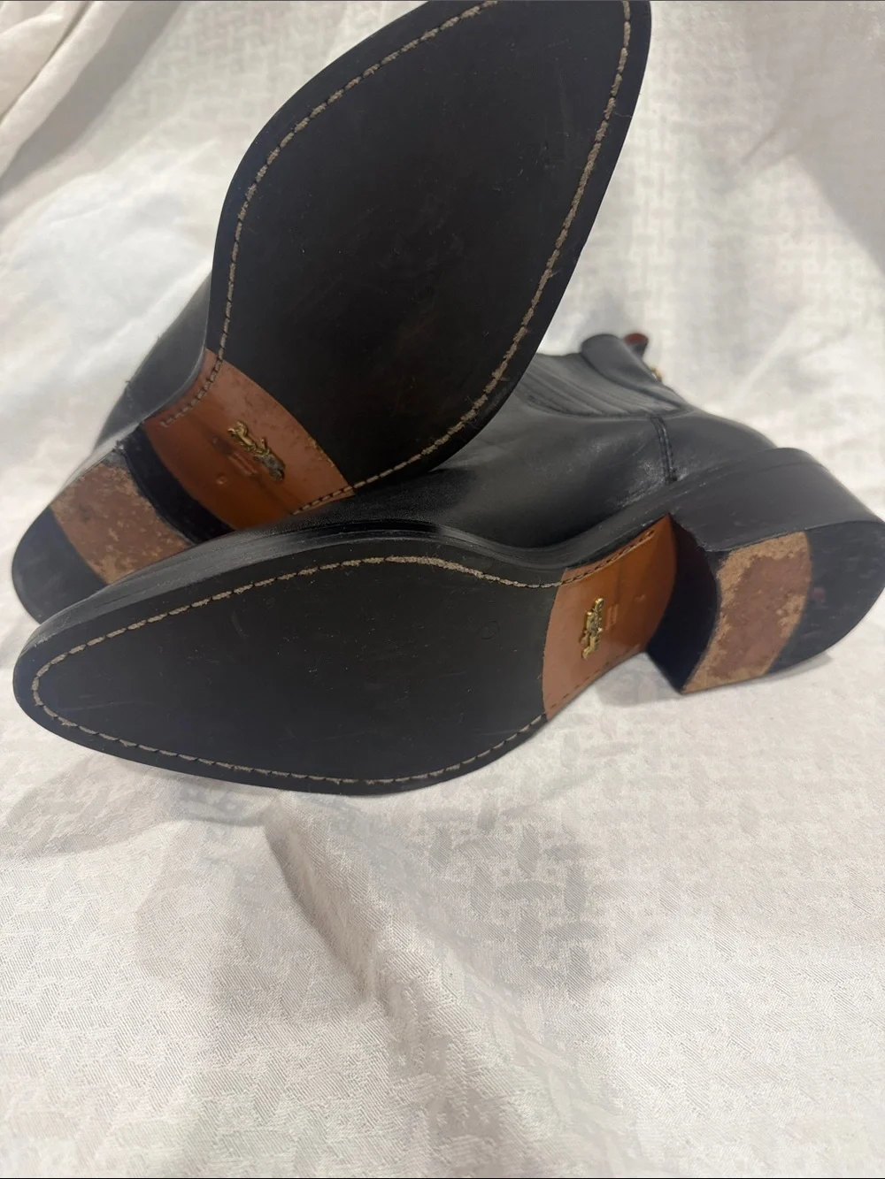 Coach smooth black